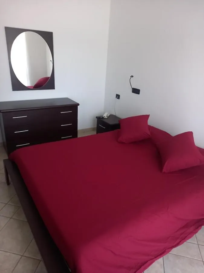 Sun Sea Relax Apartment Luni Italy